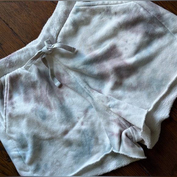 Free People Kelly Washed shorts tie dye white fleece XS drawstring sweatpants - Picture 5 of 8